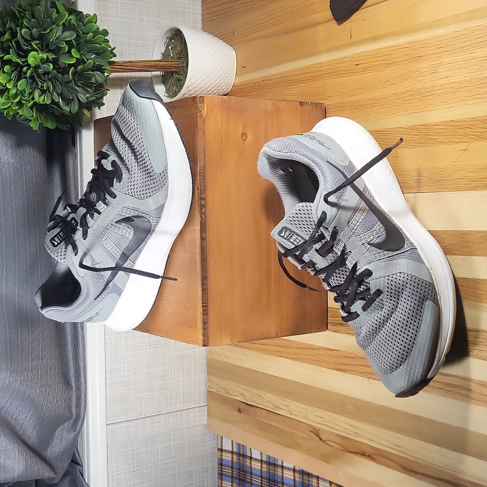 Nike Run Swift 2.0, Grey Mesh - image 1